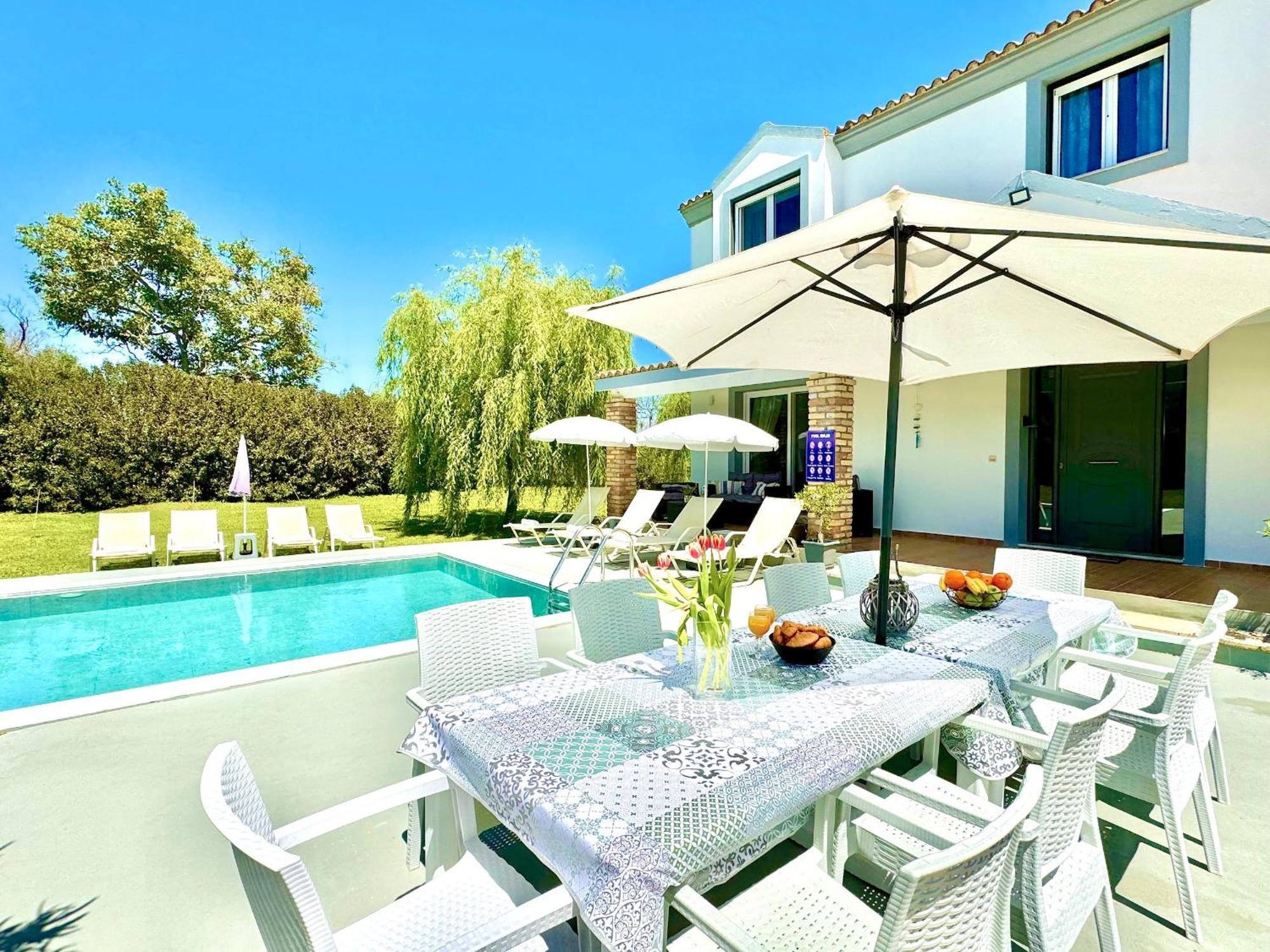Villa Rubina Sidari With Private Pool By Dadovillas Velonades  Exterior photo