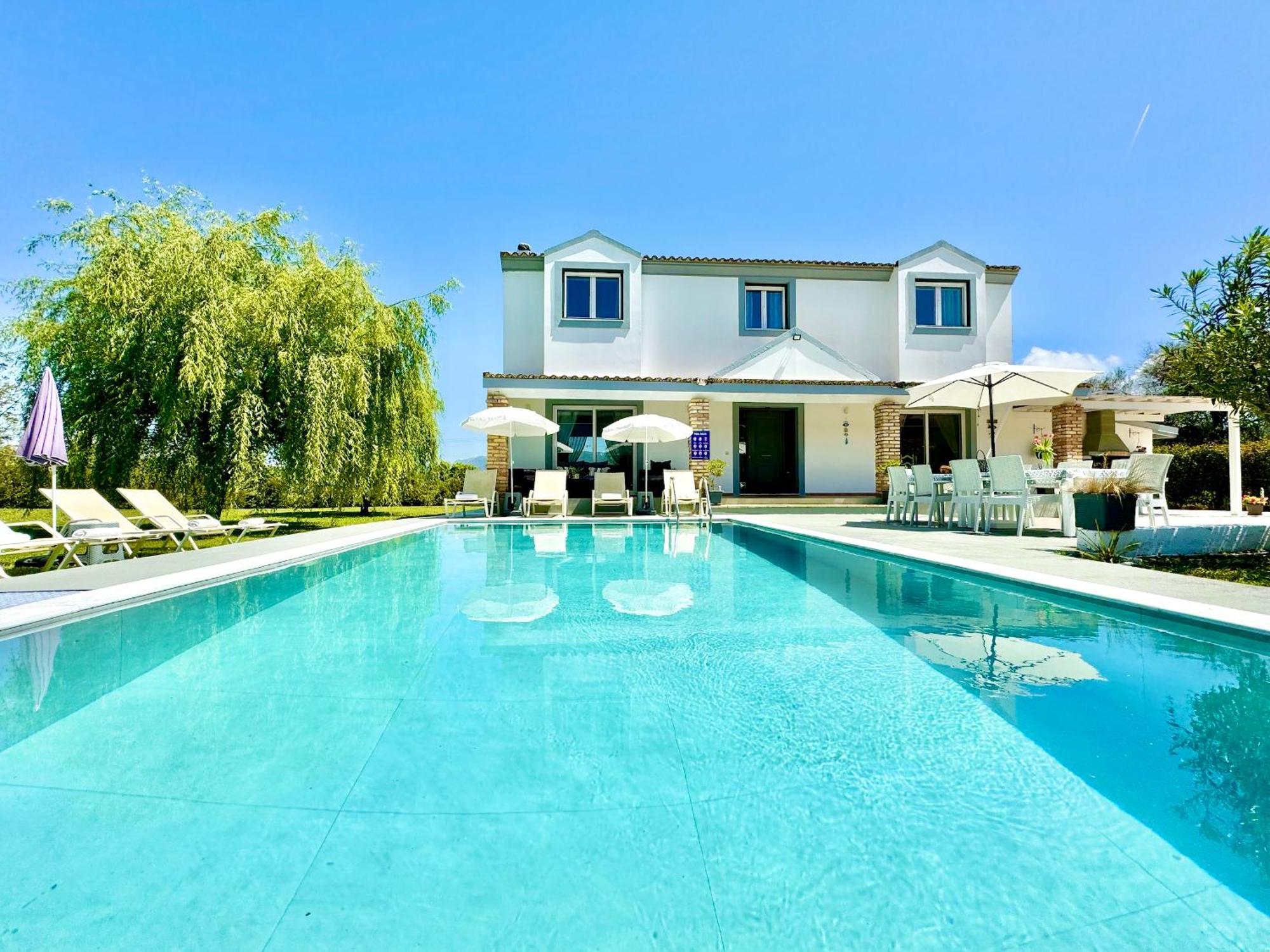 Villa Rubina Sidari With Private Pool By Dadovillas Velonades  Exterior photo
